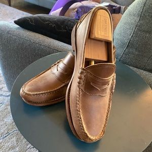 Oak Street Bootmakers
Beefroll Penny Loafer
NATURAL CHROMEXCEL Size 9